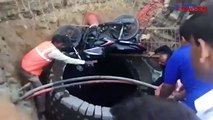 Video: Biker falls into under-construction manhole opposite Secretariat in Hyderabad