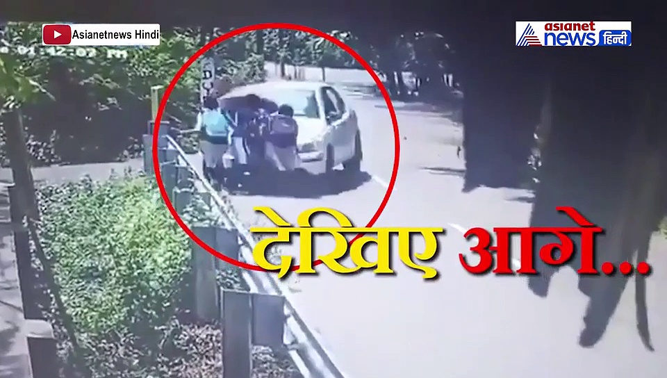 कोरोना के कहर से बची 3 जिंदगियों को लील गई कार...शरीर के उड़ गए परखच्चे, 5 सेकेंड का खौफनाक वीडियो