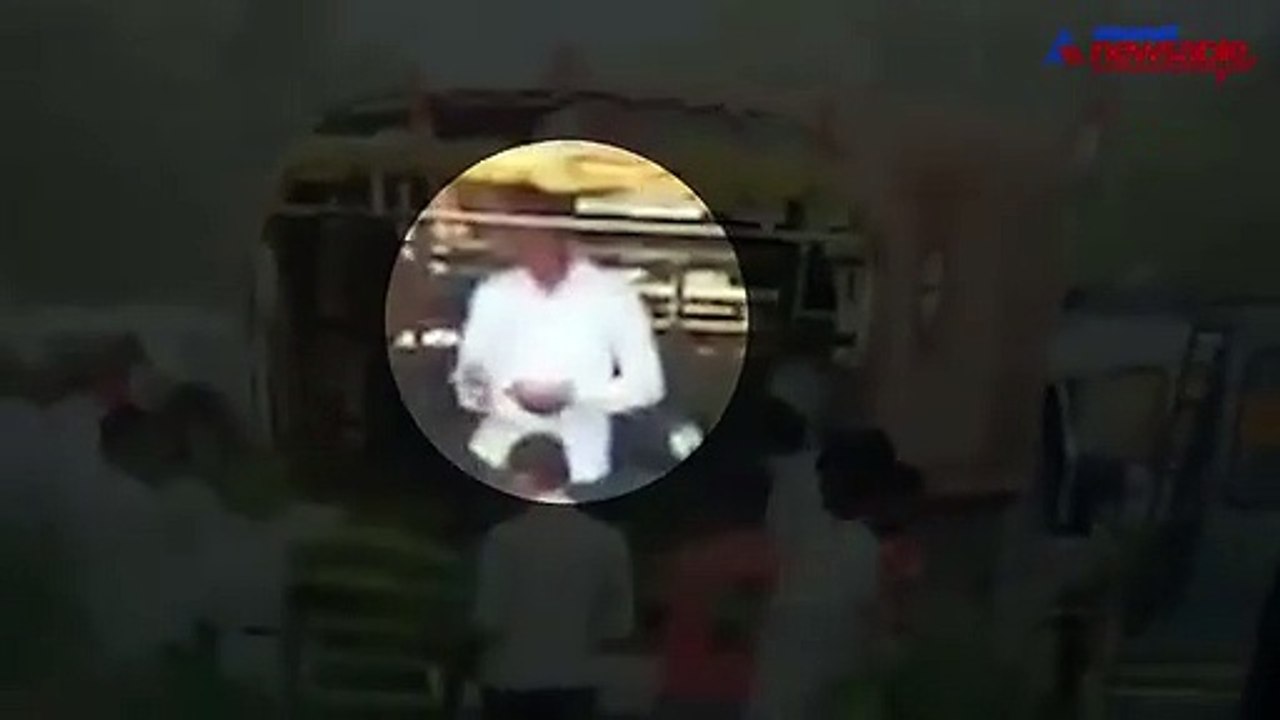 Congress president Rahul Gandhi's Karnataka rally marred with money distribution, black flags waving?