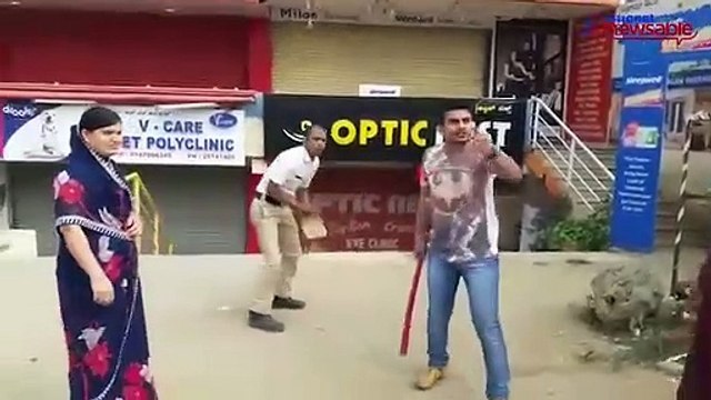 Bengaluru cop thrashed after questioning commuter for violating rules