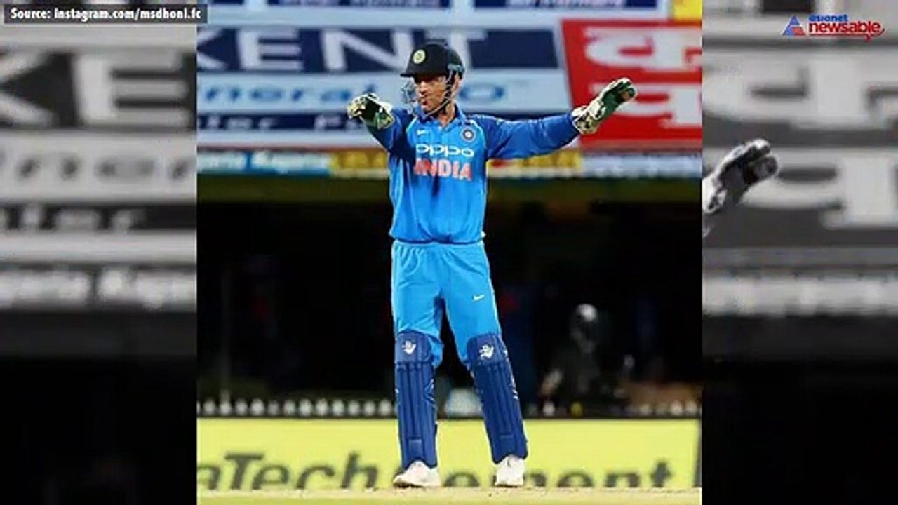 Celebrity Classico: MS Dhoni bends it like Beck...