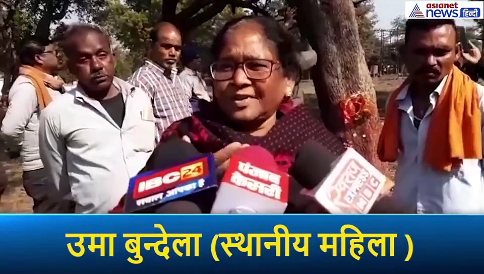 नीम के पेड़ से निकल रहे झाग को लोगों ने समझा चमत्कार