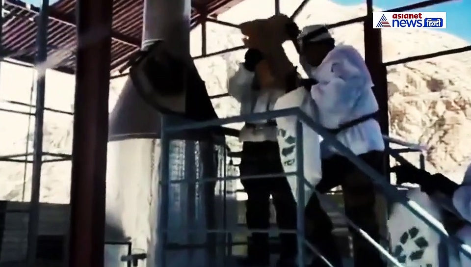 - 40 डिग्री तापमान में जानें आखिर कैसे गर्म रहते हैं हमारे जवान, 24 घंटे खुद को रखते हैं एक्टिव