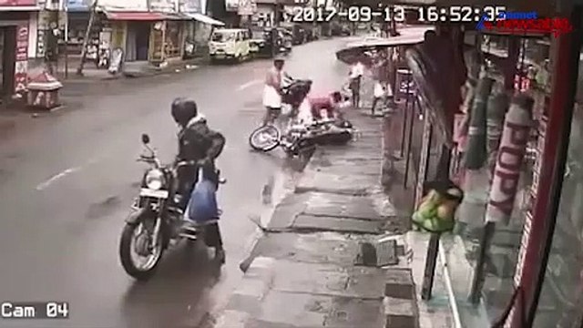 Youth thrashed in broad daylight, none to rescue