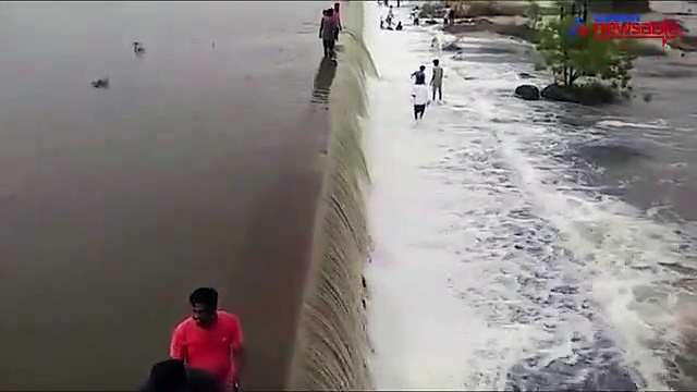 Pockets of Chennai flooded due to heavy rains in Tamil Nadu