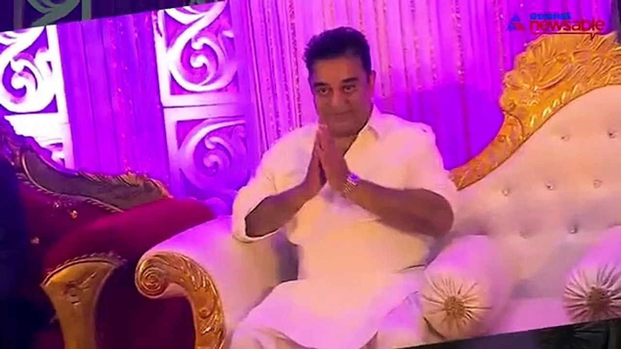 "We must not let the government remain like this" says Kamal Haasan about the AIADMK party