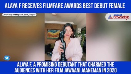 Alaya F smiles gets Filmfare Award for Jawaani Jaaneman