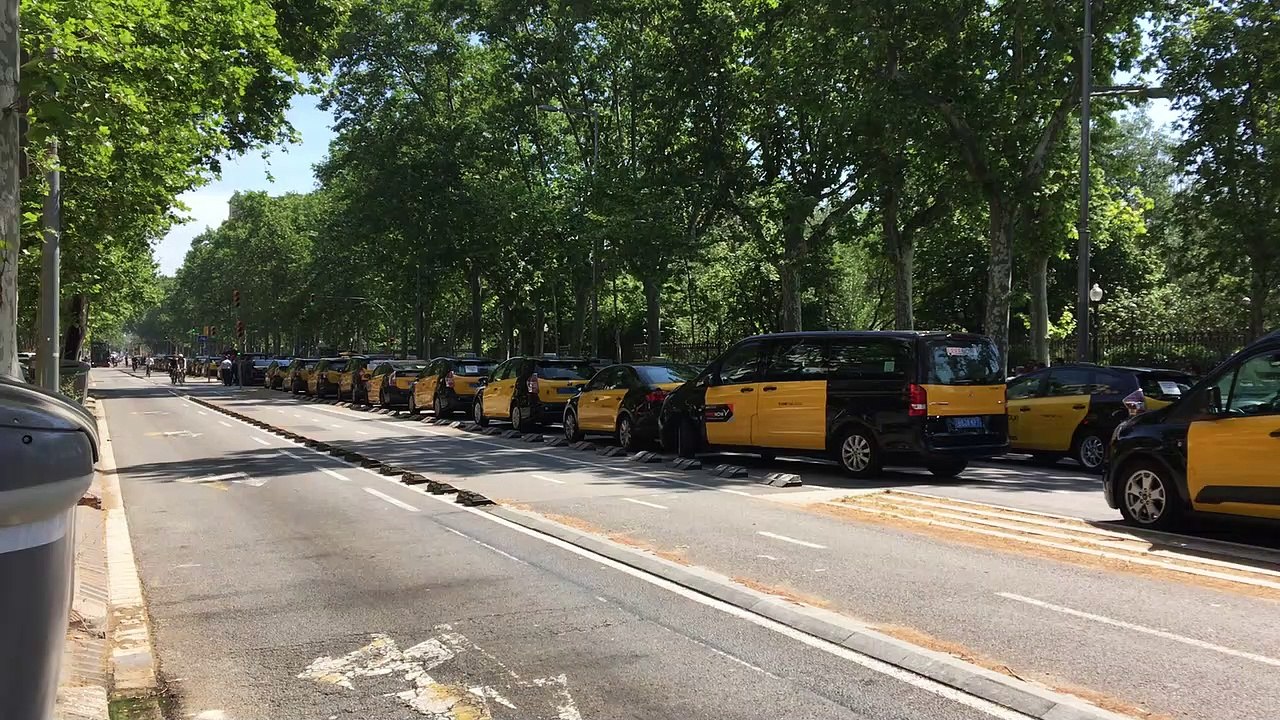 Taxistas en la protesta contra las VTC