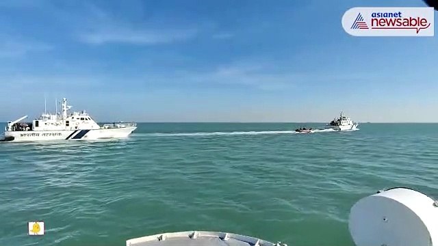 77 kg heroin worth Rs 400 crore seized from Pakistani boat off Gujarat coast