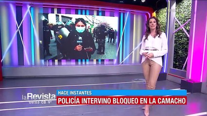 Policía intervino el bloqueo de campesinos en la avenida Camacho de La Paz