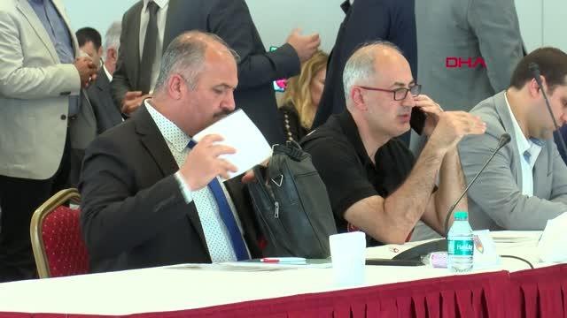 İBB'nin 5 bin yeni taksi teklifi 14. kez reddedildi