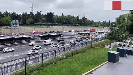 İstanbullu yine yollarda kaldı! Zam var, hizmet yok