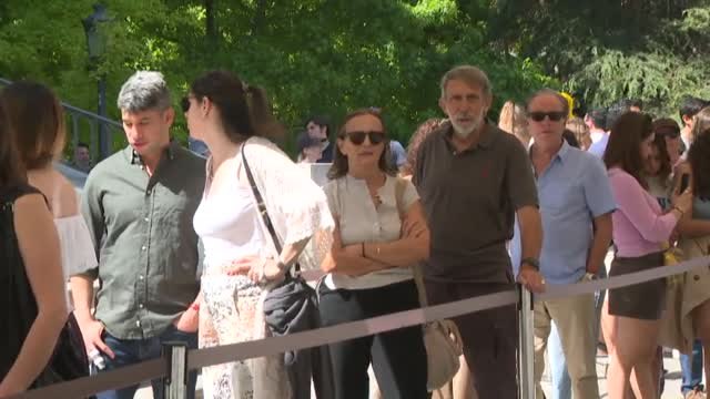 El Prado se viste con la bandera ucraniana en el Día de los Museos