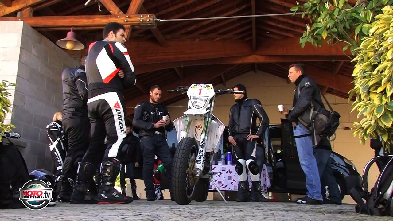 Match sexy _ Une Street R, une Dayto R et un mannequin russe (English Subtitles)