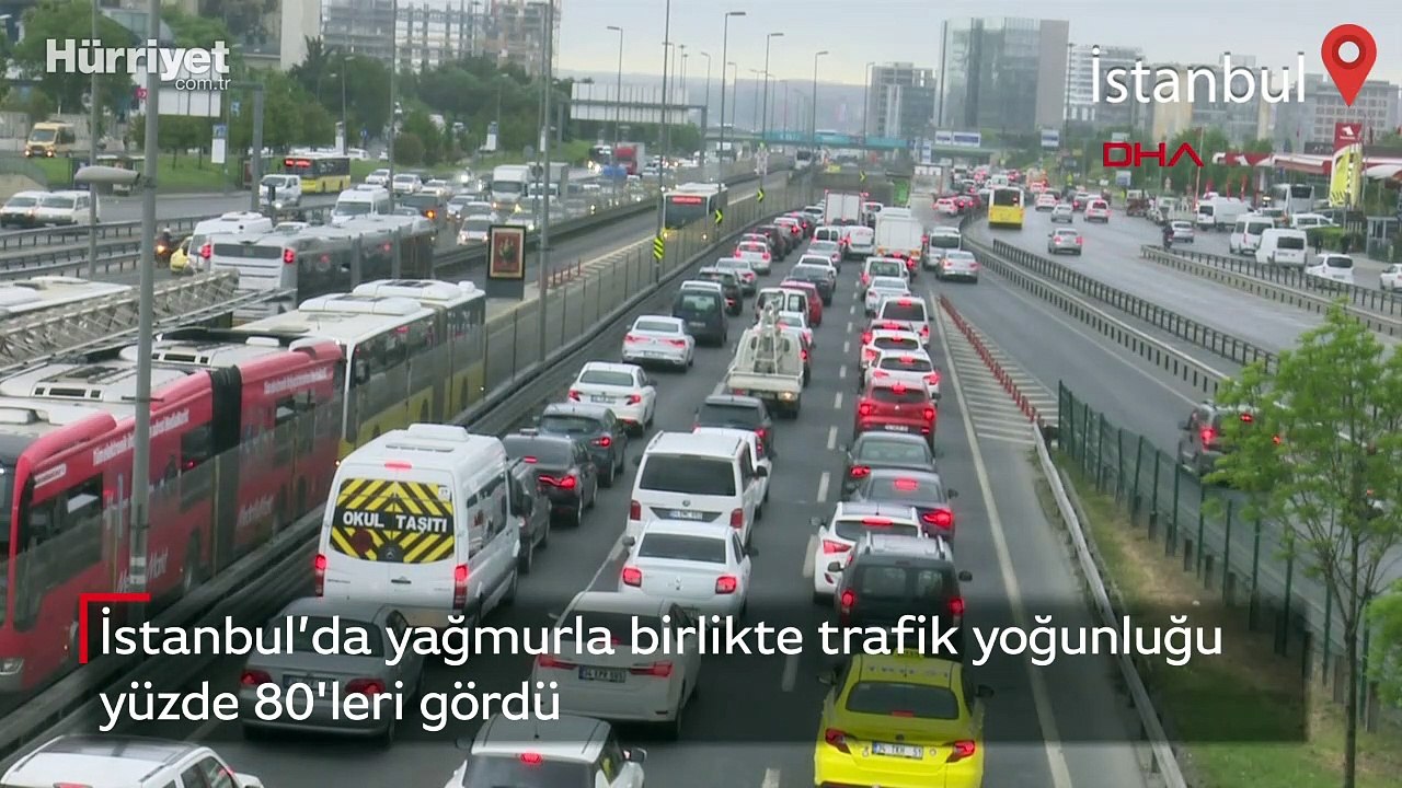 İstanbul’da yağmurla birlikte trafik yoğunluğu yüzde 80'leri gördü