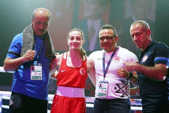 Buse Naz Çakıroğlu: Altın madalya istiyoruz