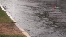 Tekirdağ'da sağanak yağış hayatı felç etti: Yollar dereye döndü