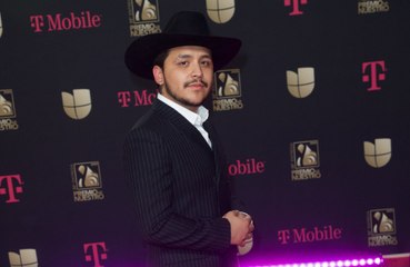 Christian Nodal acusa a la mamá de Belinda de 'dejar sin nada' a la cantante