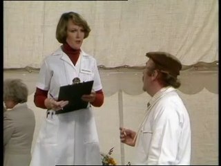 To The Manor Born  S1/E5  Penelope Keith • Peter Bowles