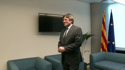 Aragonès es reuneix amb Puigdemont al Parlament Europeu