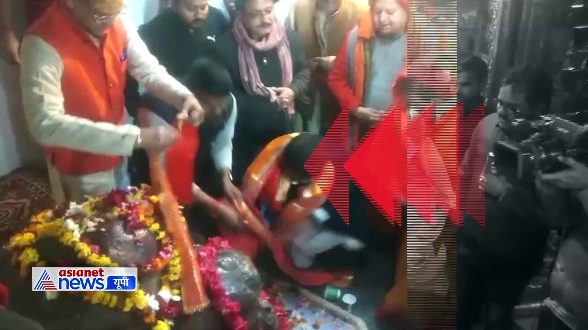 10 फरवरी 2022: टॉर्च लाइट में हुआ मतदान तो कहीं BJP समर्थकों पर लगा झड़प का आरोप, देखिए UP चुनाव से जुड़ी खबरें