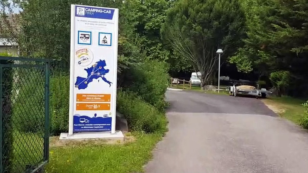 La France 2021.Camping car Park de St Junien (Haute Vienne)