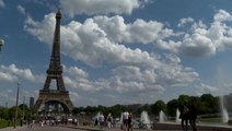 Paris residents enjoy summer weather
