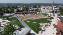 Edirne'nin kanayan yarası Selimiye Meydanı hak ettiği görünüme kavuştu