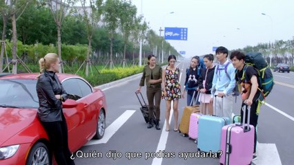 ¡La chica heroica corrió 10 km con pesas e hizo 100 flexiones con facilidad por si misma, lo dejo impresionados a los instructores.