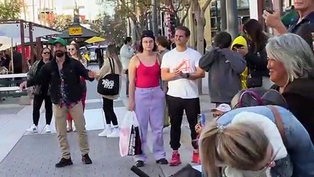 INCREDIBLE STREET PERFORMER _ ABCDEFU - Karolina Protsenko - Violin Cover