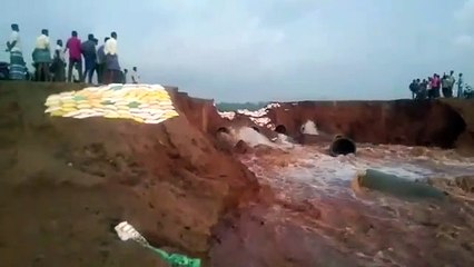 கனமழையால் பாலாற்றில் பெருகிய தண்ணீர்.. உடைத்த தரைப்பாலம் - வீடியோ