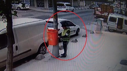 Görevli gibi giyinip elektrik direğinin kapağını çaldı