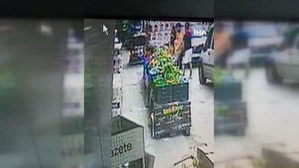 Esenler'de marketten 5 bin liralık hırsızlık kamerada