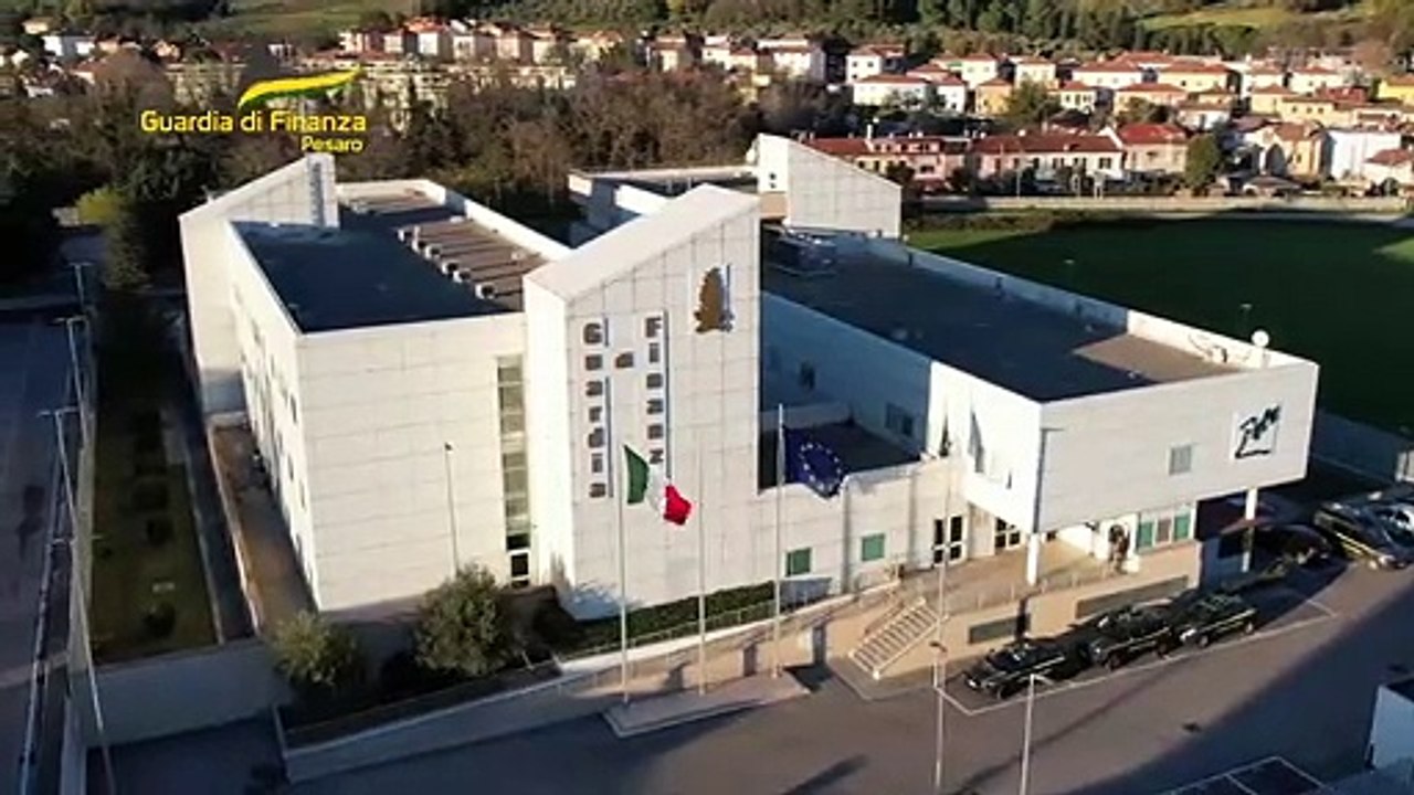 Pesaro - Si appropria del denaro della madre di cui era amministratore di sostegno (19.05.22)