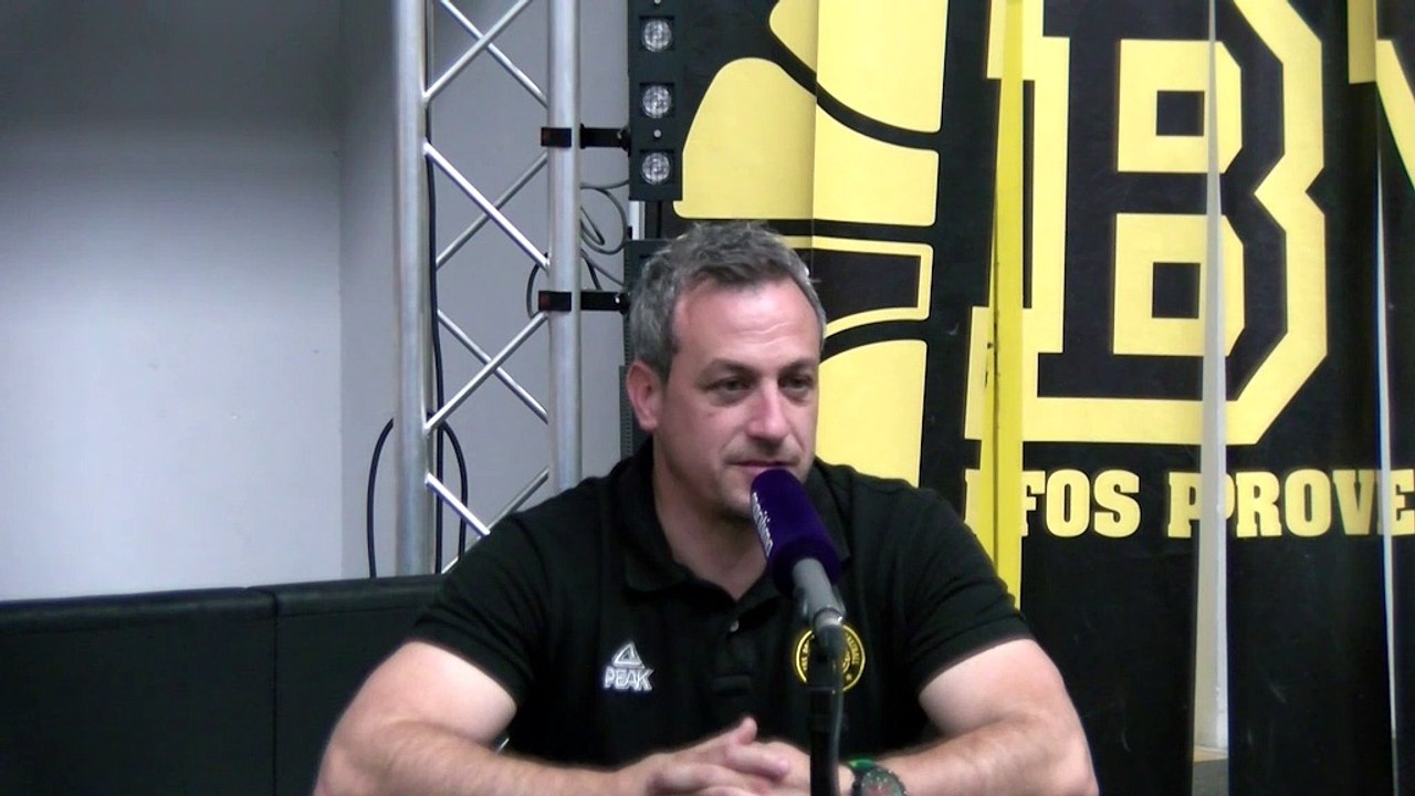 Au micro maritima: la conf de presse de Rémi Giuitta qui prend une pause à Fos Provence Basket