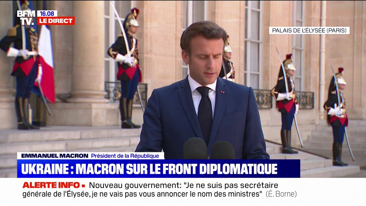 Emmanuel Macron sur la guerre en Ukraine: "Une propagation du conflit à des pays voisins ne peut pas être exclue"
