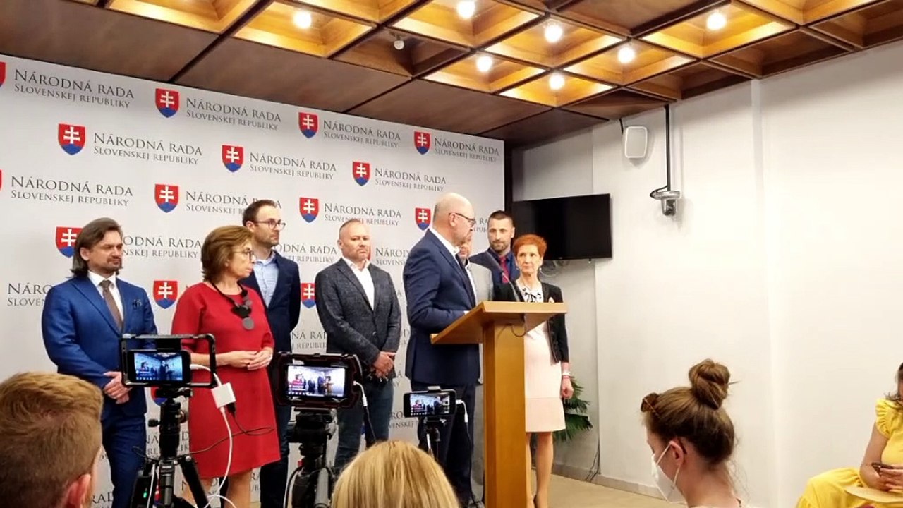 ZÁZNAM: R. Sulík: Navrhneme, aby sa daň z ropy použila na zníženie iných daní