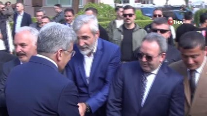 Vali Bilmez Vanlılarla vedalaştı: "Van'daki bütün gelişmeleri takip edeceğim"