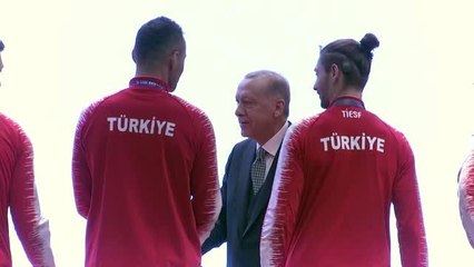 Bakan Kasapoğlu: "2021 yılını madalyalarda rekor kırarak tamamladık"