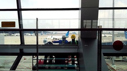 Pertama kali singgah di bandara jakarta
