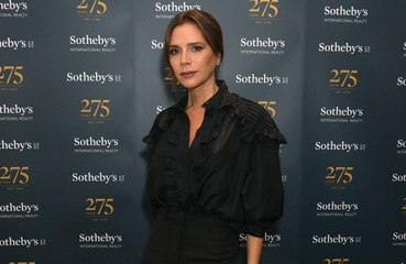 Victoria Beckham shares secrets to achieve her signature smoky eye