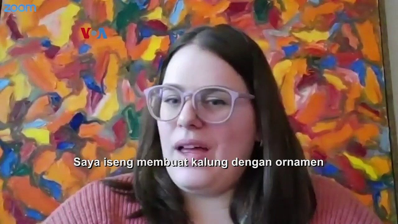 Wanita Ini Bantu Warga Ukraina Lewat Penjualan Kerajinan Online