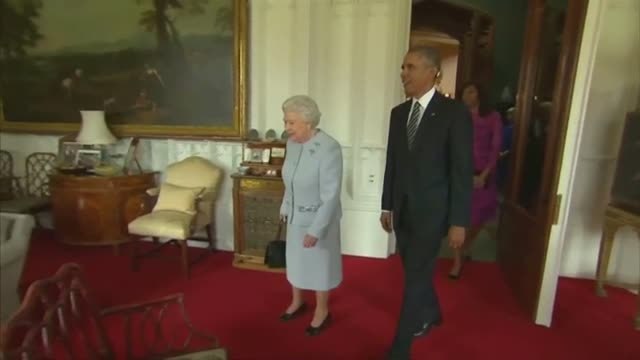 Las celebridades que la reina Isabel II ha conocido en sus 70 años de reinado