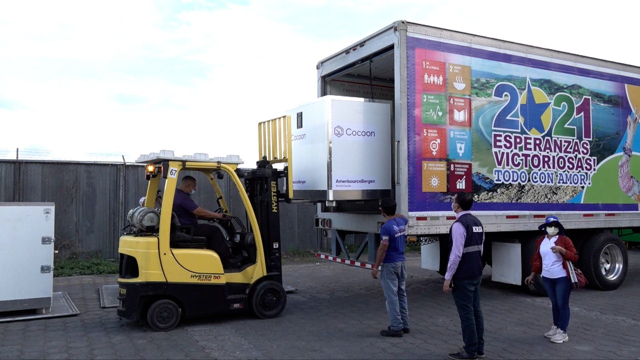 Arriban a Nicaragua 700 mil dosis de vacunas AstraZeneca procedentes de Holanda