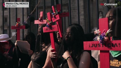 بدون تعليق: اعتصامٌ وسط العاصمة المكسيكية للتنديد بالقتل والعنف الممارس بحق النساء