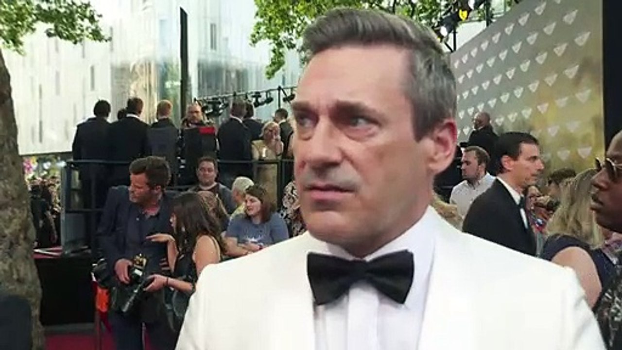 Jon Hamm: Tom Cruise left "nothing in the can" on Top Gun