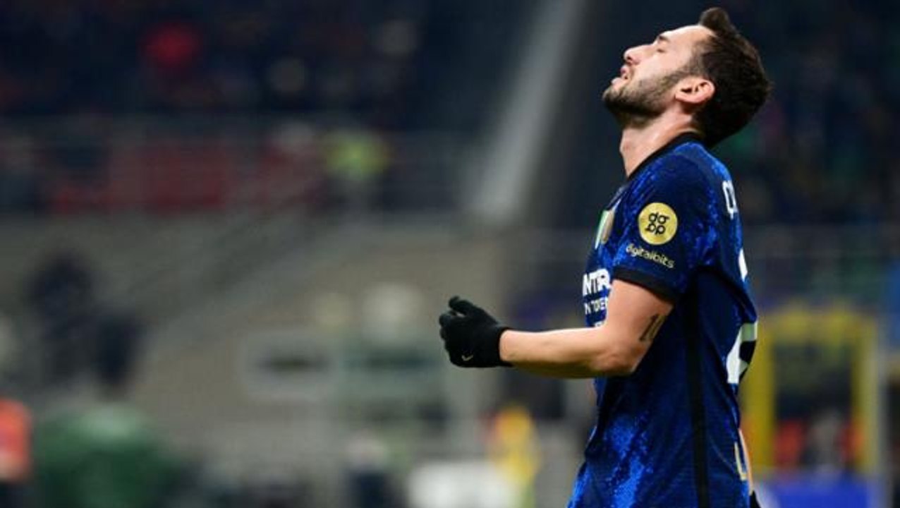 Böyle talihsizlik görülmedi! İtalya, Hakan Çalhanoğlu'nun lanetini konuşuyor