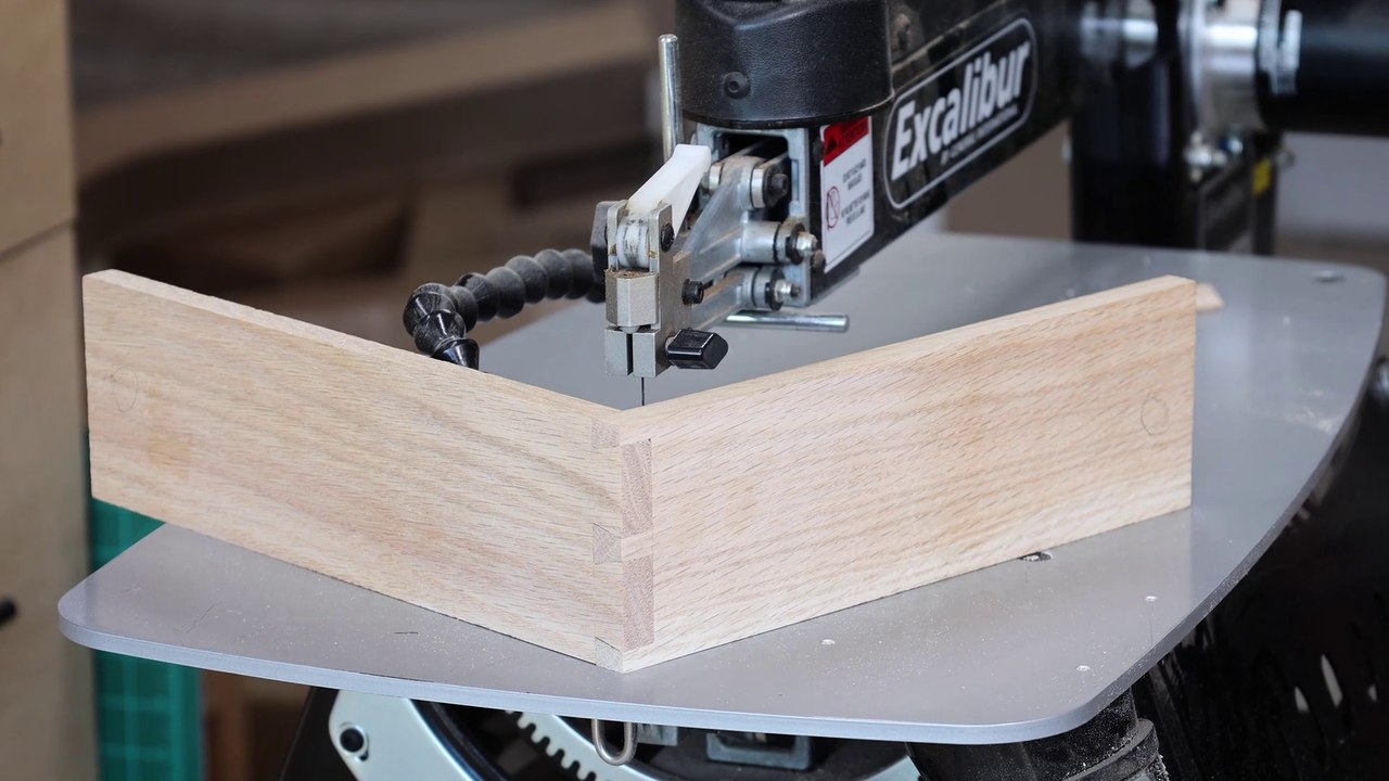 Cut Dovetails using a Scroll Saw! video Dailymotion