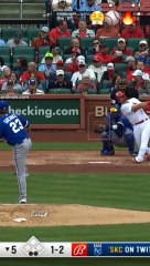 Luckily that fan pulled his hands back in time ⚾️