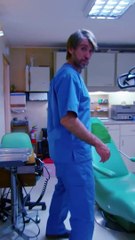 POV: tu dentista es todo un comediante